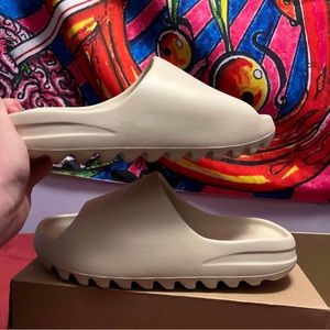 Yeezy Slides 'Bone' 2022